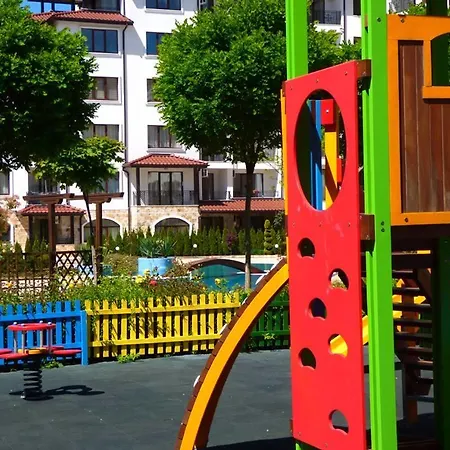 In Apolon 公寓 内塞伯尔